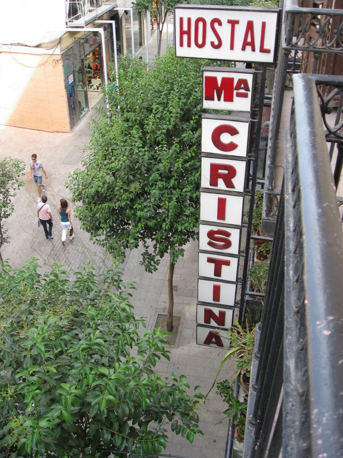 Hostal Maria Cristina Madrid Eksteriør billede